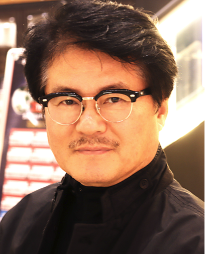 Headshot of a man 