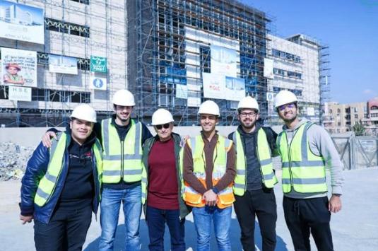 AUC Students on a site visit for new Baheya Hospital
